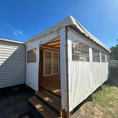 Mobilhome Les 3c De Campingplatz *